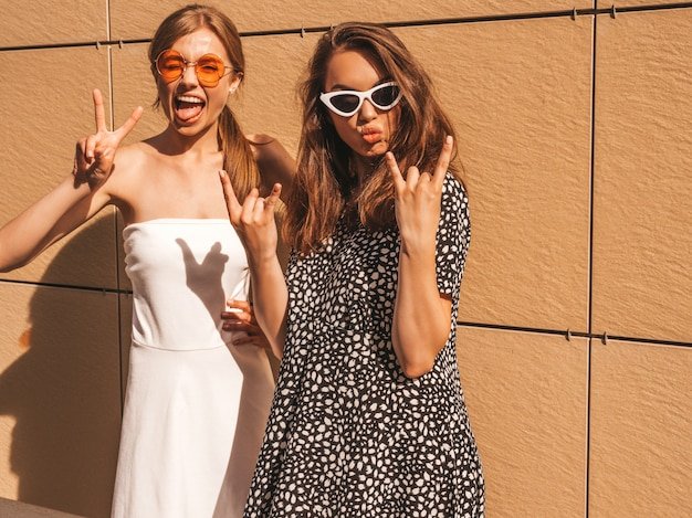 Chic Trends Shine at the Fabulous Fashionistas Gathering in New York