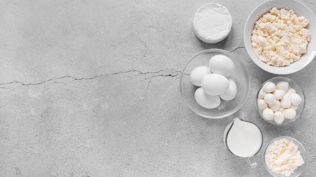 Comparing Cream of Tartar and Cornstarch: Which Is Better for Bath Bombs?