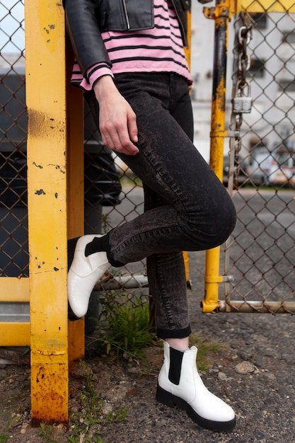 Fall Footwear: Transitioning from Sandals to Stylish Boots