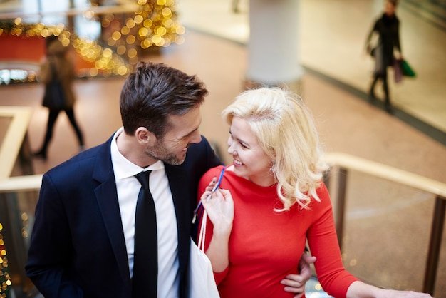 Gala Attire Tips for Every Dress Code