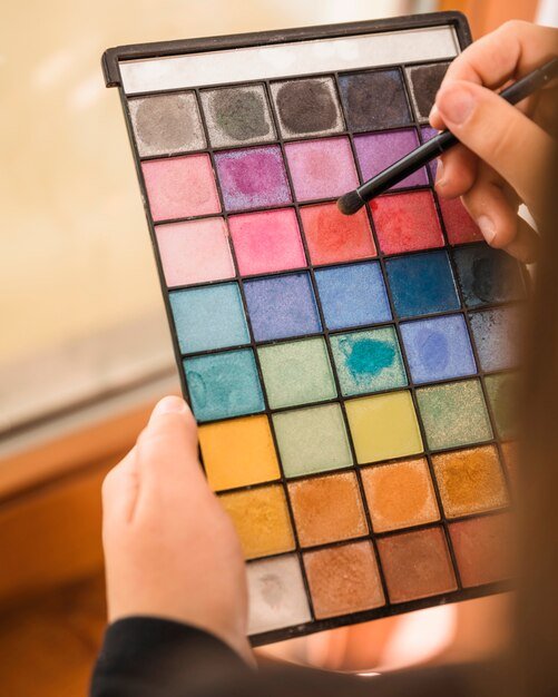 Top 13 Affordable Eye Shadow Palettes You Need to Try