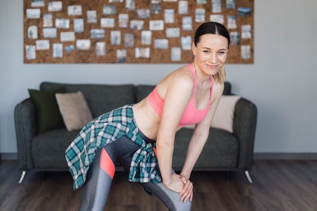 What Causes My Leggings to Gather at the Knees?